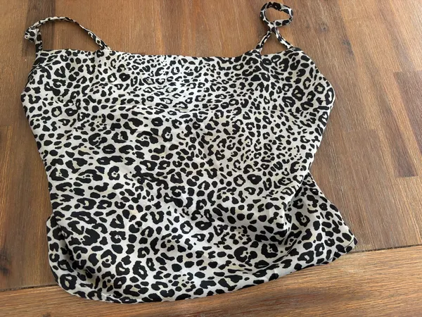 Sbetro leopard print cami size s