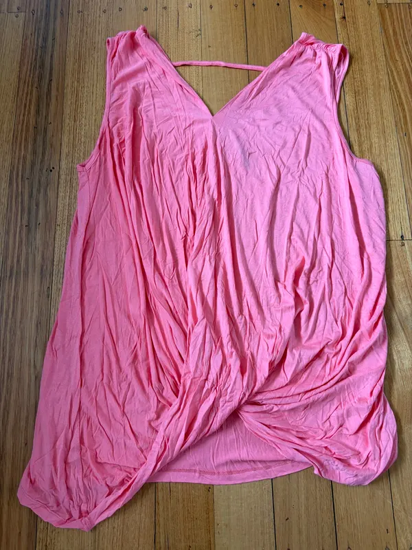 Crossroads v neck sleeveless tank size 22