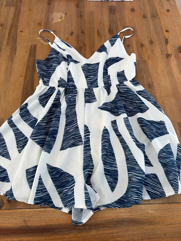 Yoins spaghetti strap romper size s