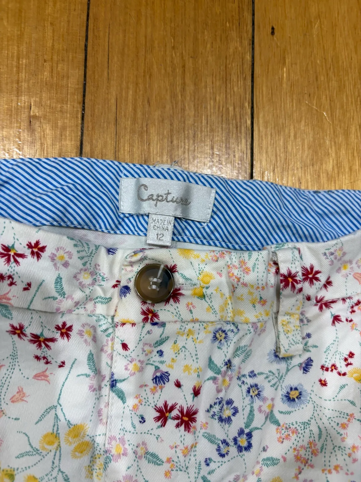 Capture cropped floral pants size 12 – photo 2