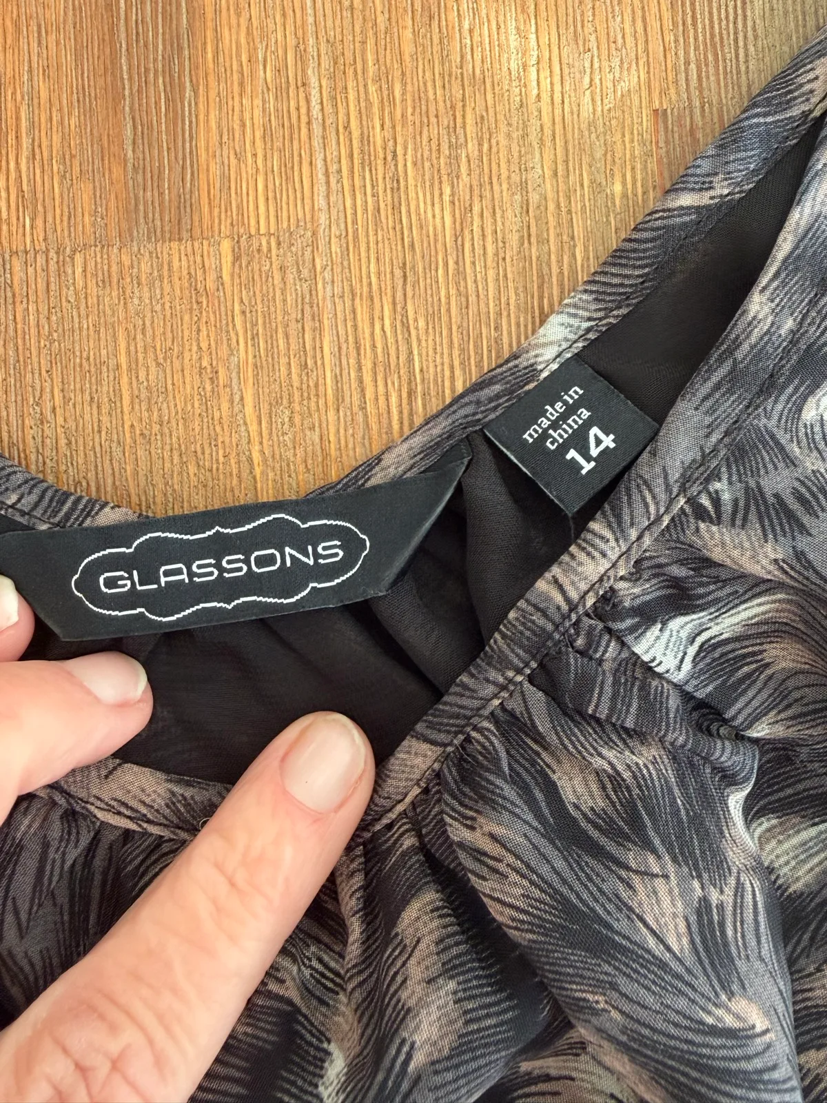 Glassons mini to knee length dress size 14 – photo 2