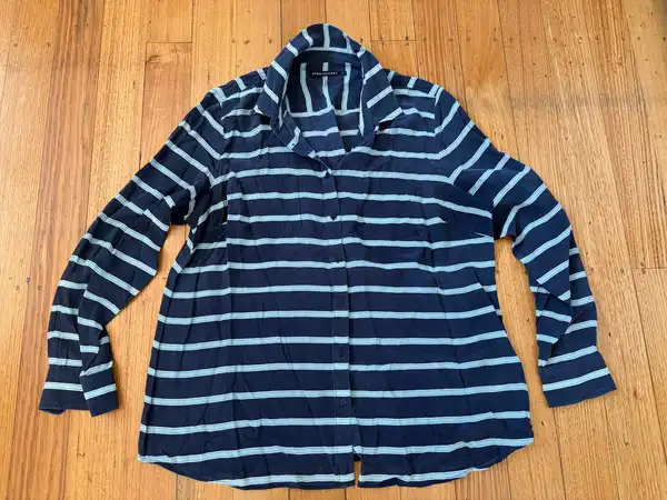 Sportscraft long sleeve shirt size 16