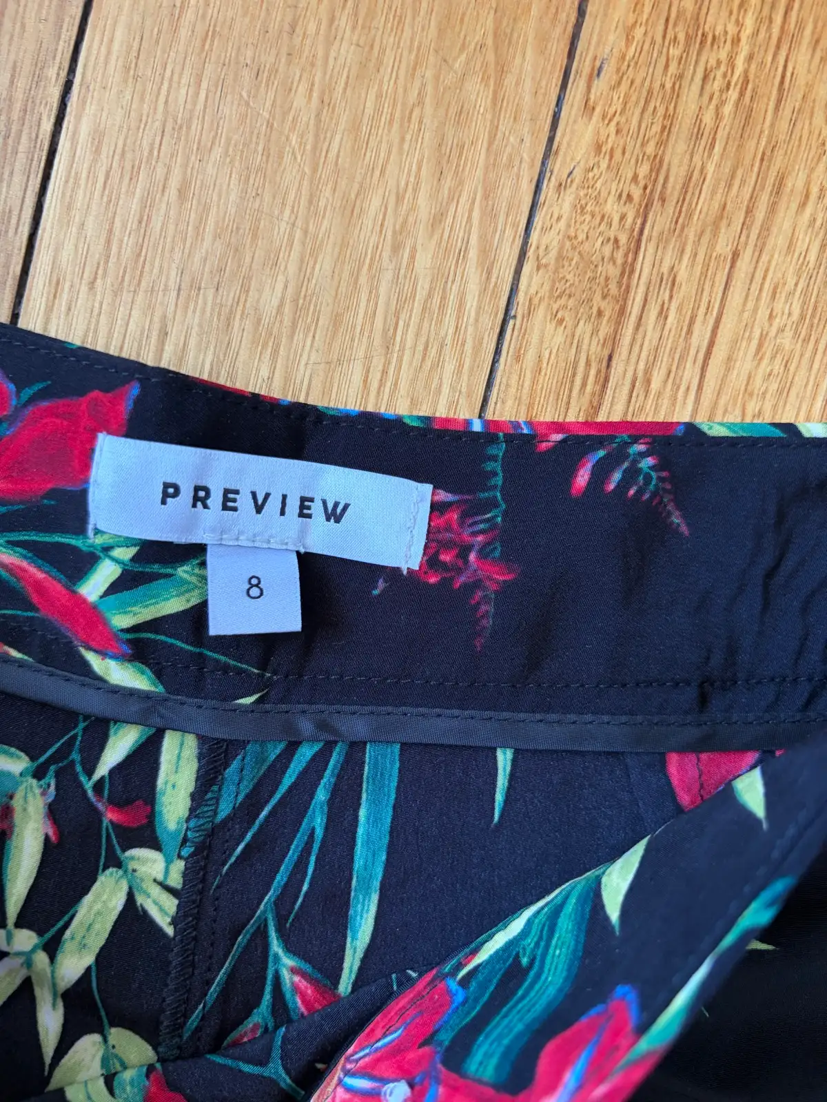 Preview womens regular black red green floral wide-leg pants size 8 – photo 2