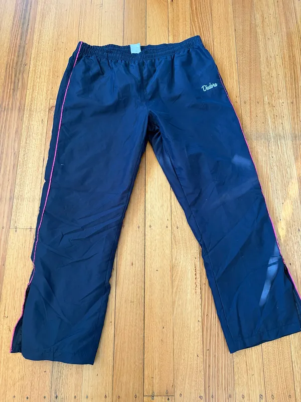 Vintage diadora windbreaker track pants size 16