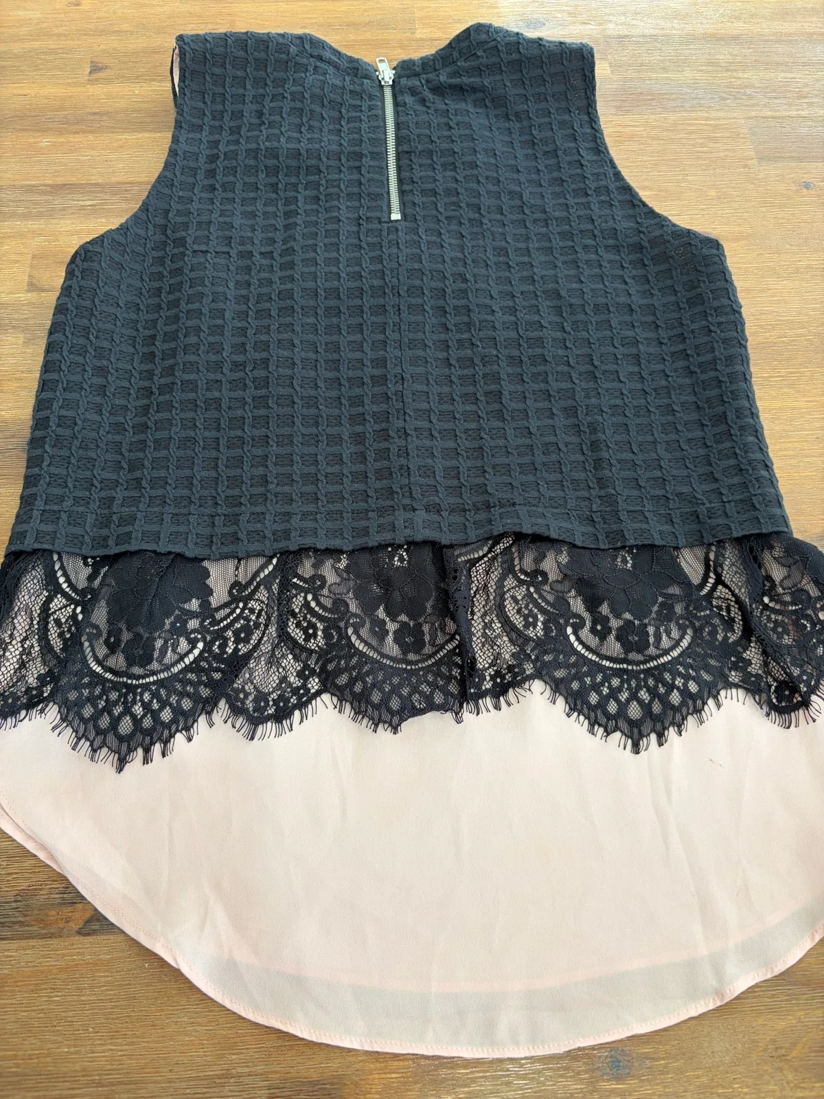 Greylin layered lace trim top size s — photo 5
