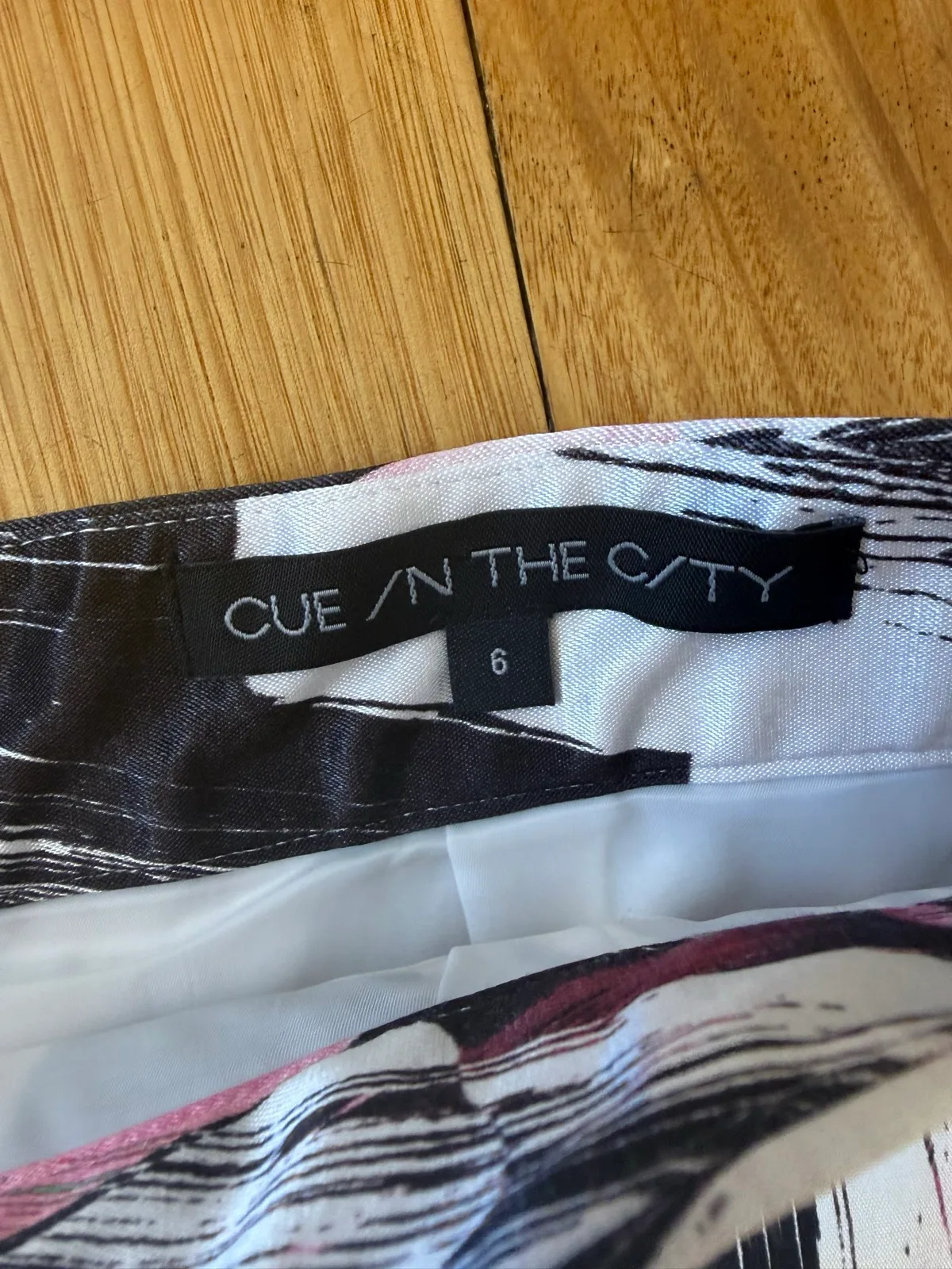 Cue in the city women’s straight pencil knee skirt size 6 – photo 2