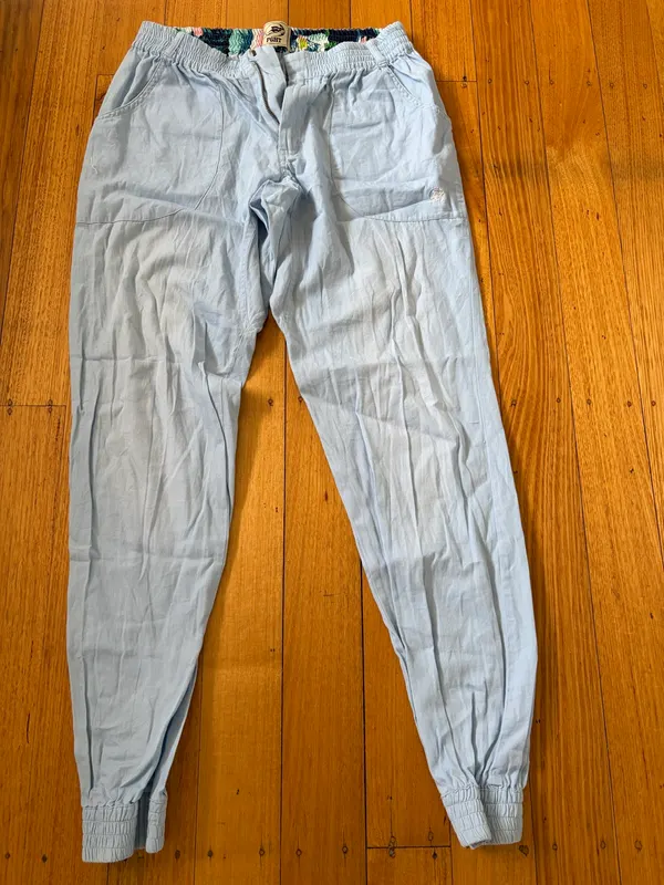 Piping hot chambray jogger pants size 10