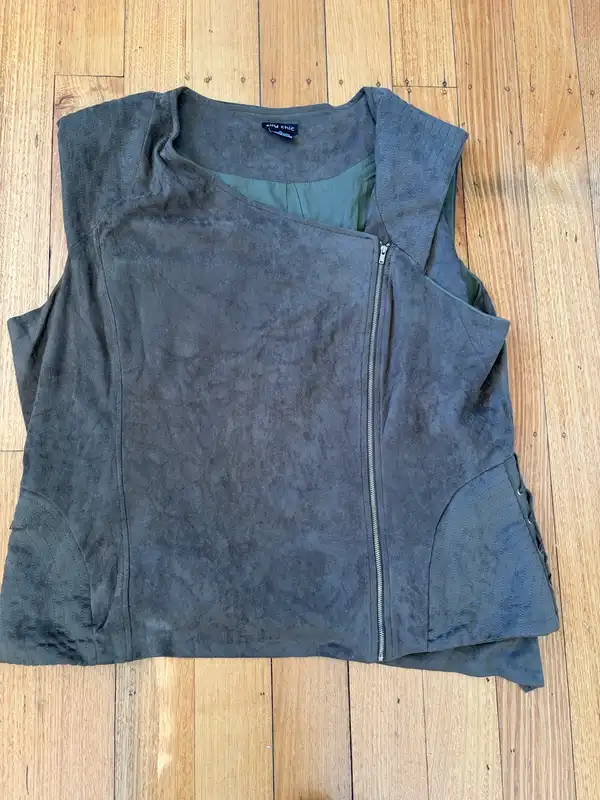 City chic faux suede asymmetrical sleeveless vest size XL