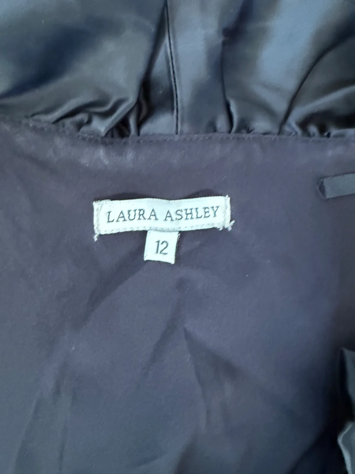 Laura Ashley sleeveless dress size 12 – photo 2