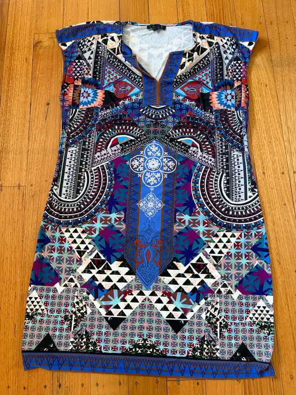Jump geometric tribal print dress size L