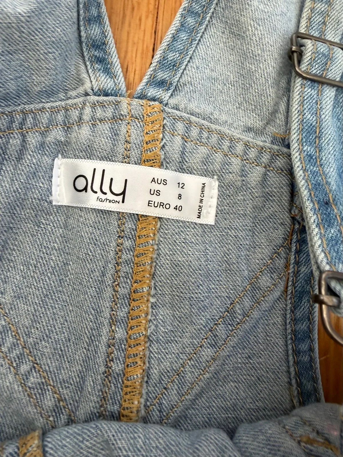 Ally denim short overalls size 12 – photo 2