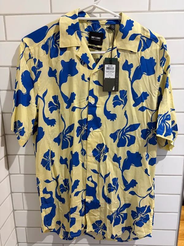 Only and sons short sleeve camp collar shirt size m