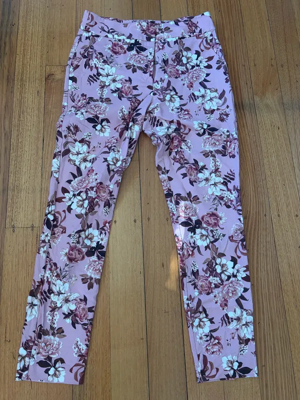 Forever new women’s pink floral pants size 10