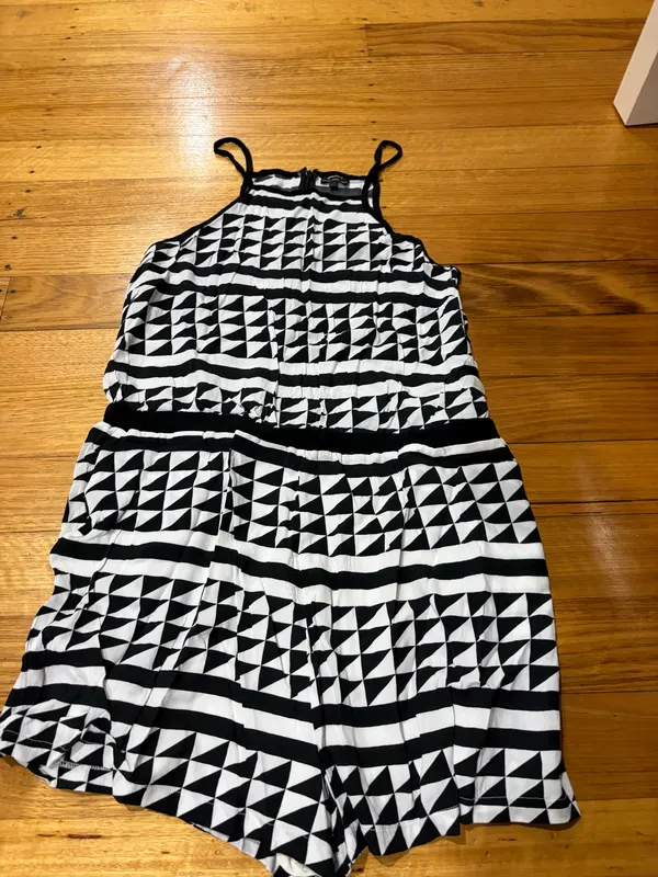 Bardot black and white romper size 14