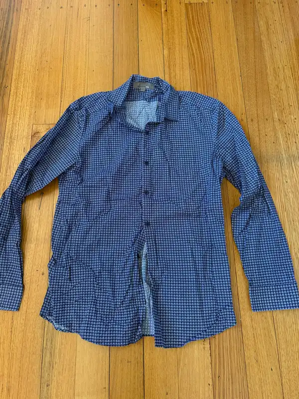 Witchery man shirt with geometric pattern size XL