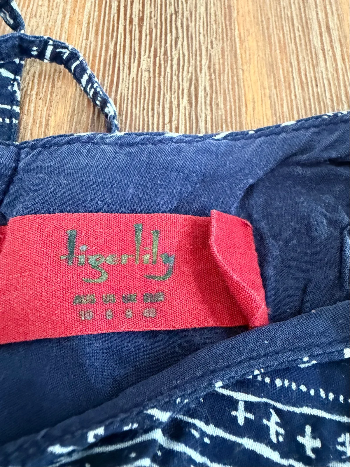 Tigerlily summer dress size 8 — photo 3