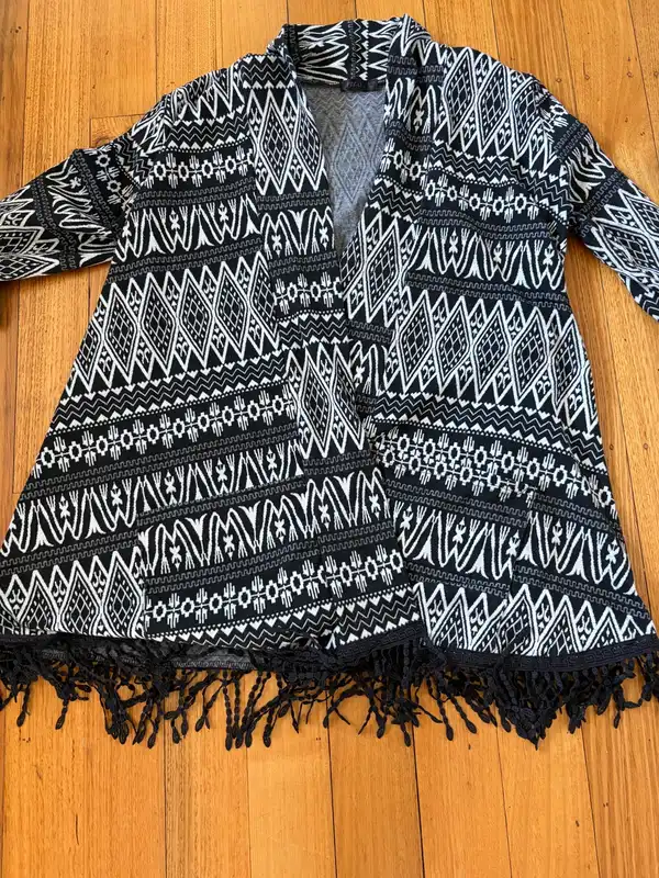 Filo open front boho geometric print cardigan size L/XL