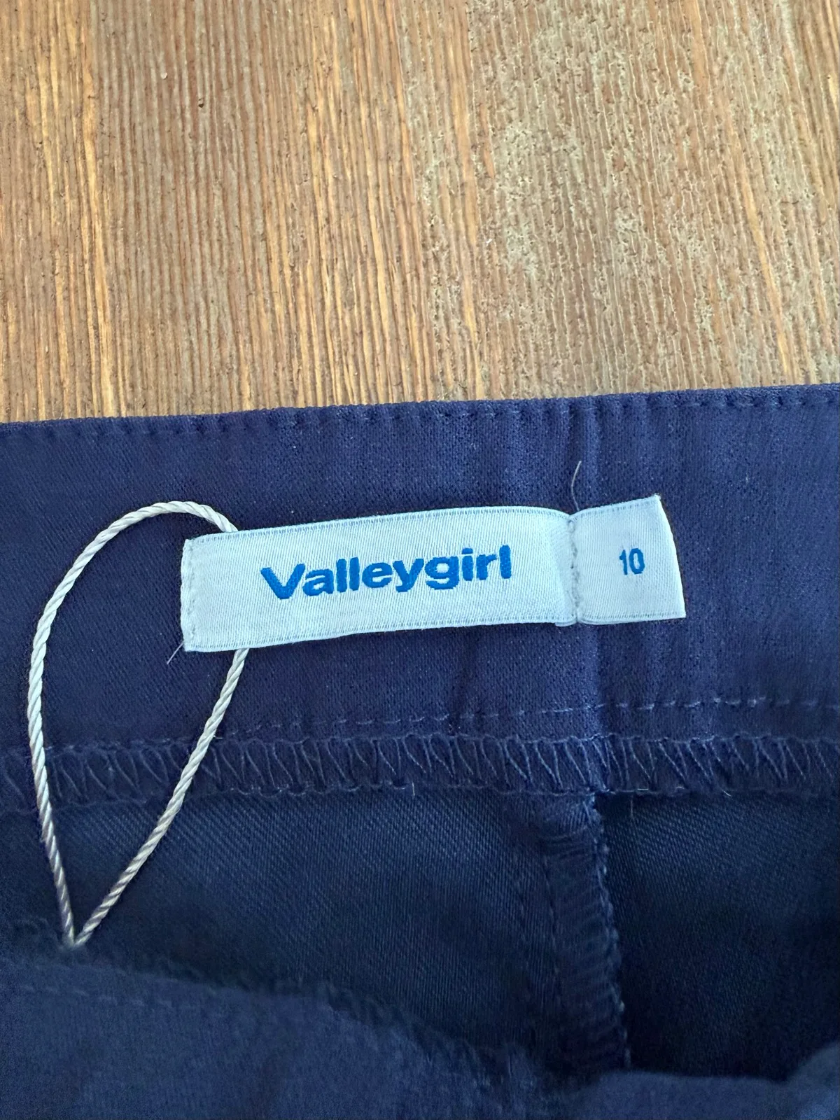 Valleygirl navy shorts size 10 – photo 2