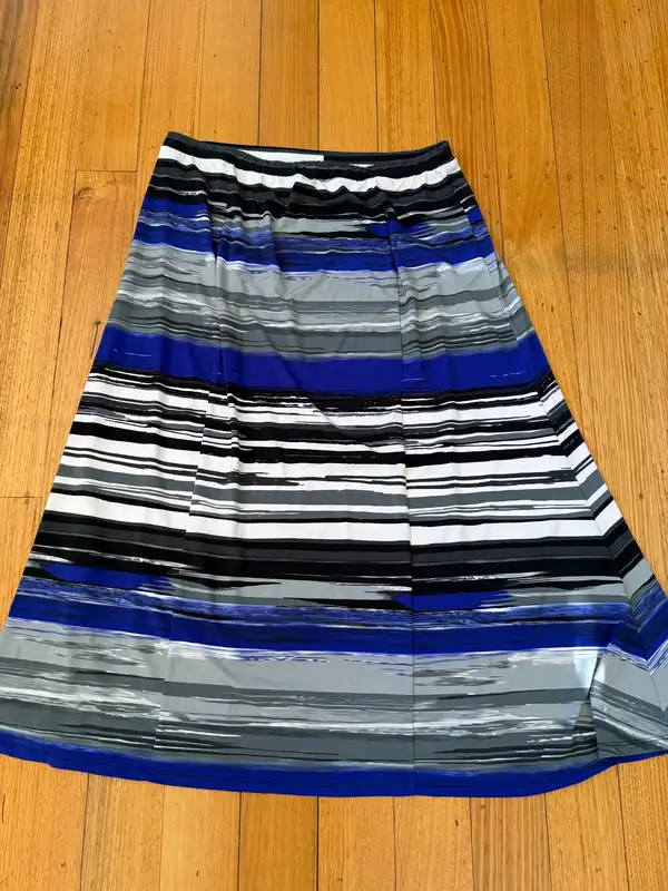 Noni B pull on striped A line maxi skirt size L