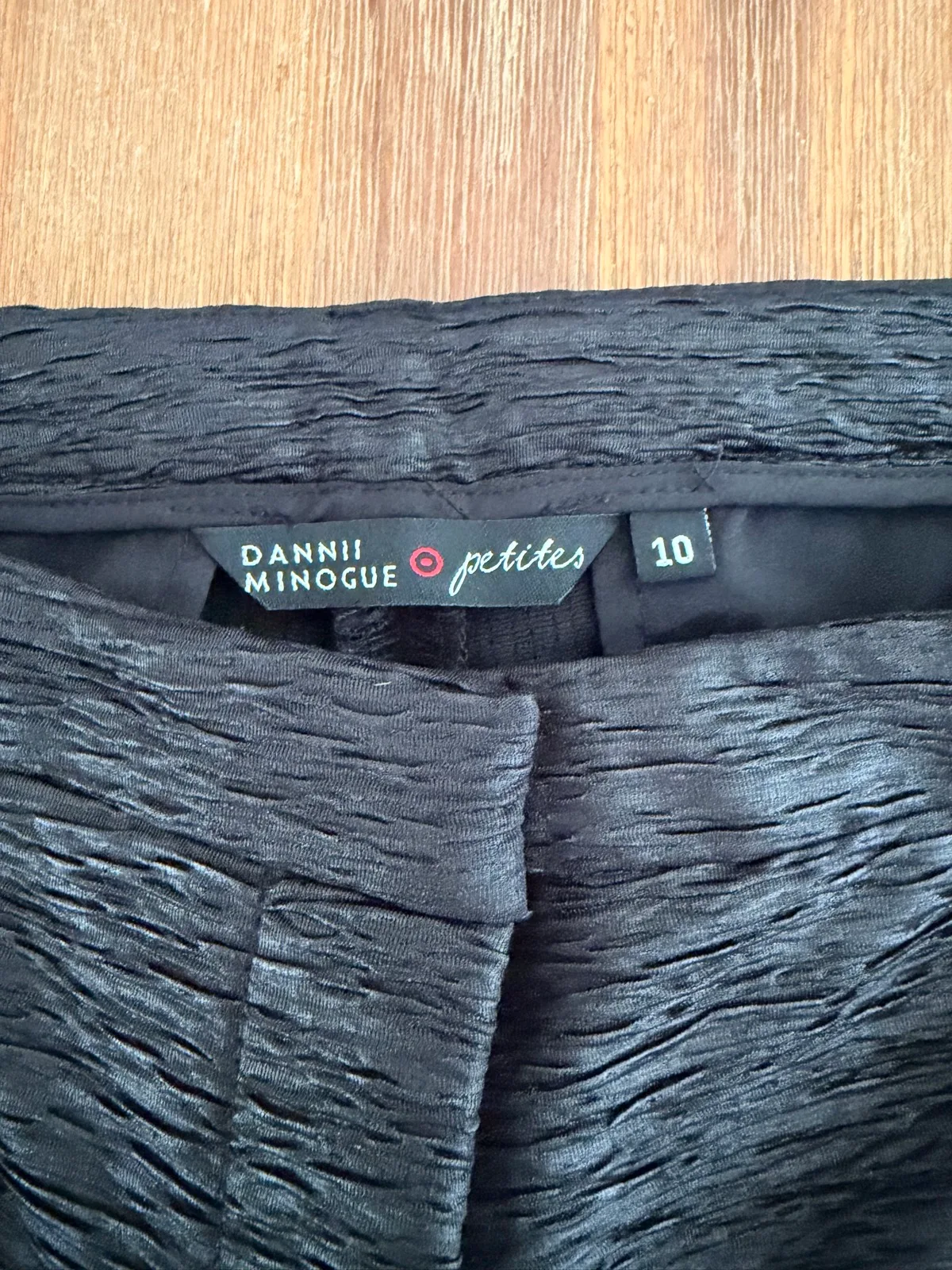 Dannii Minogue black textured pants size 10 — photo 2