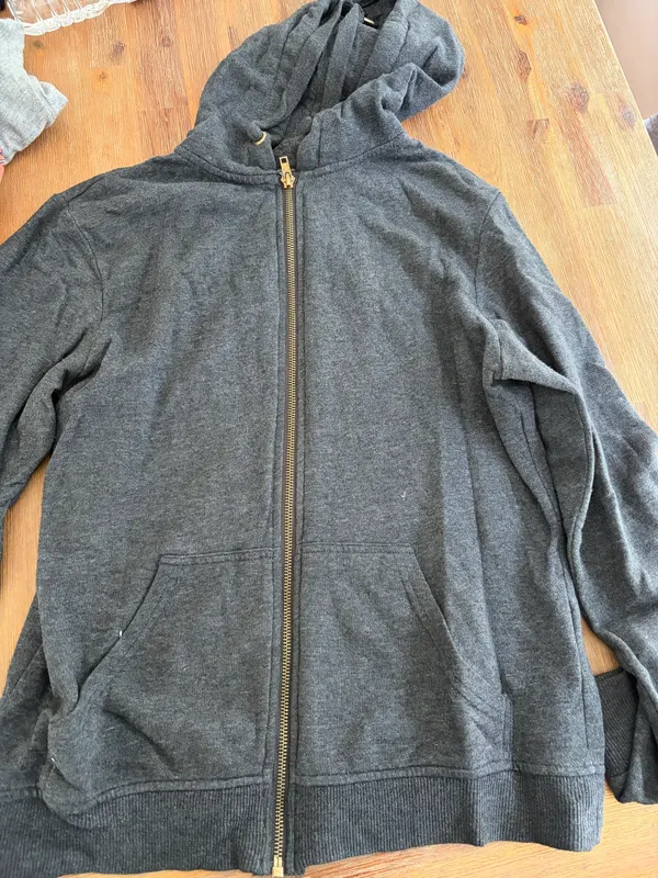 Serra size 10 zip up hoodie