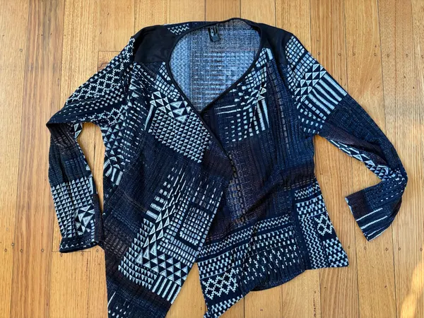 Motto printed drape front cardigan size 16