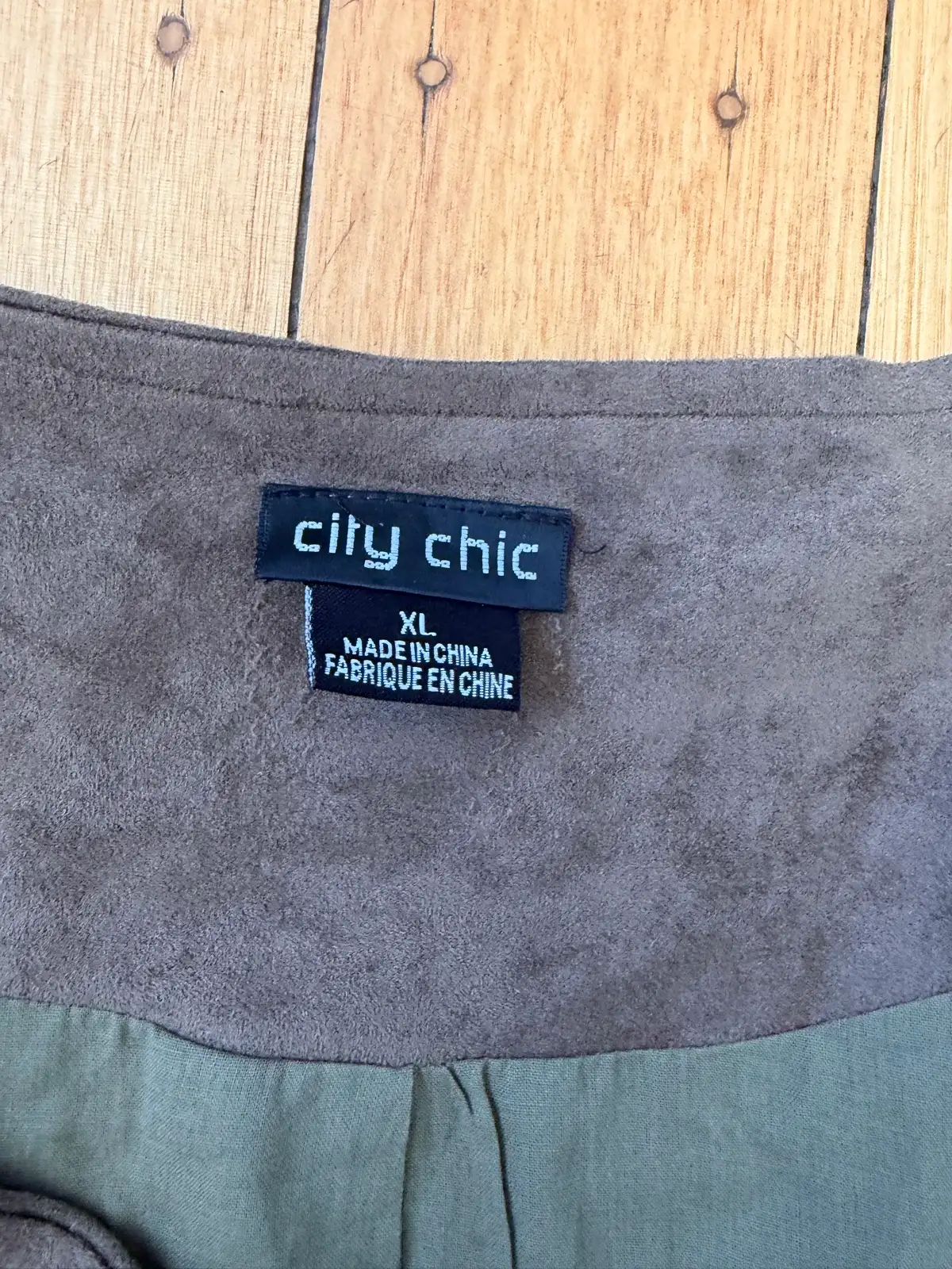 City chic faux suede asymmetrical sleeveless vest size XL – photo 2