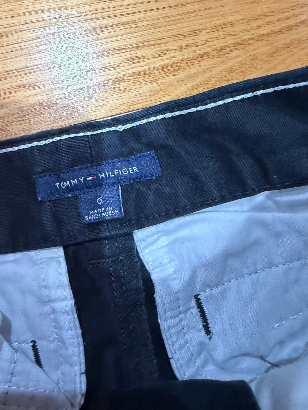 Tommy Hilfiger black shorts size 0 (uk4) – photo 2