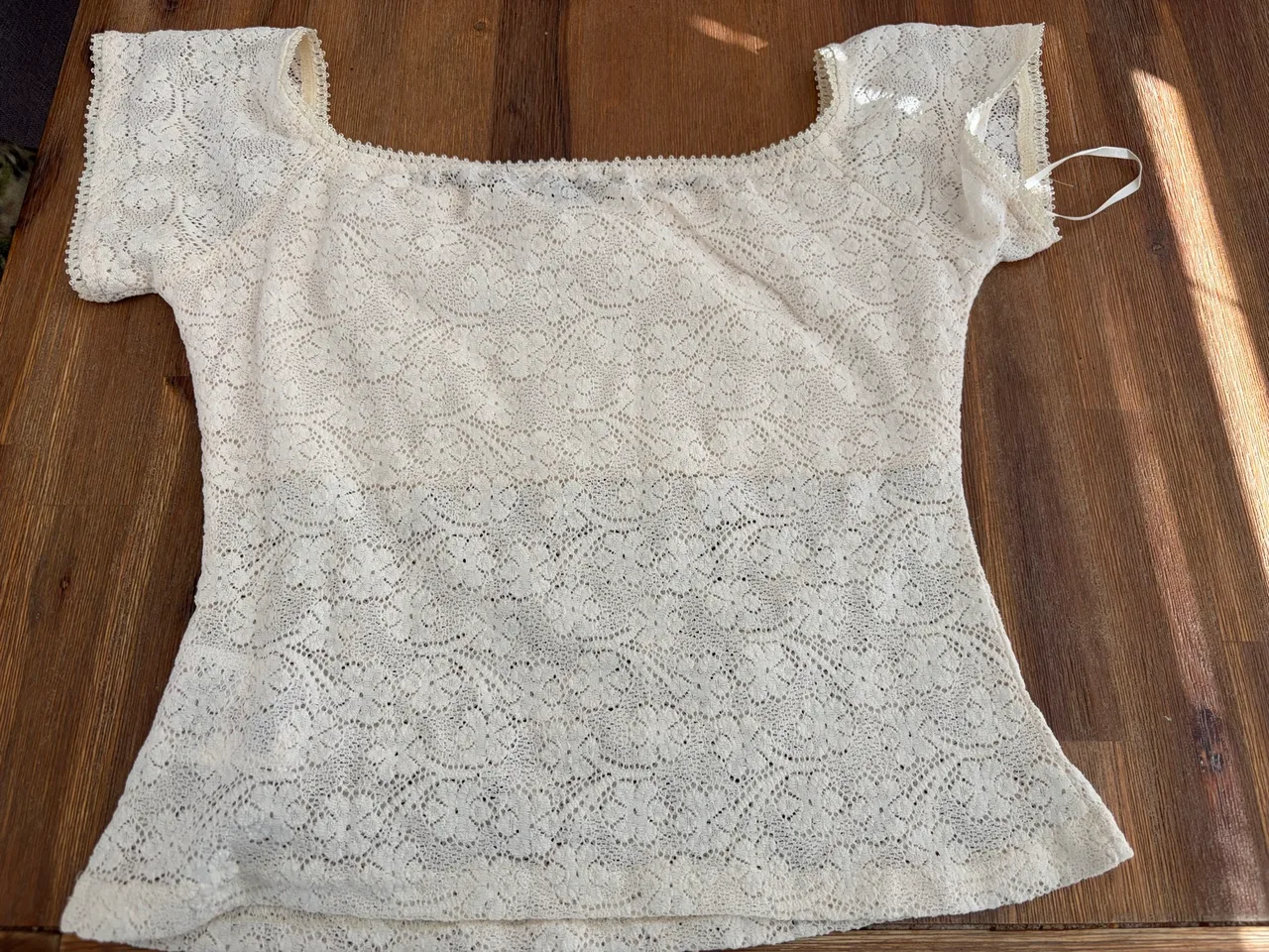 Motel white lace top size m — photo 2