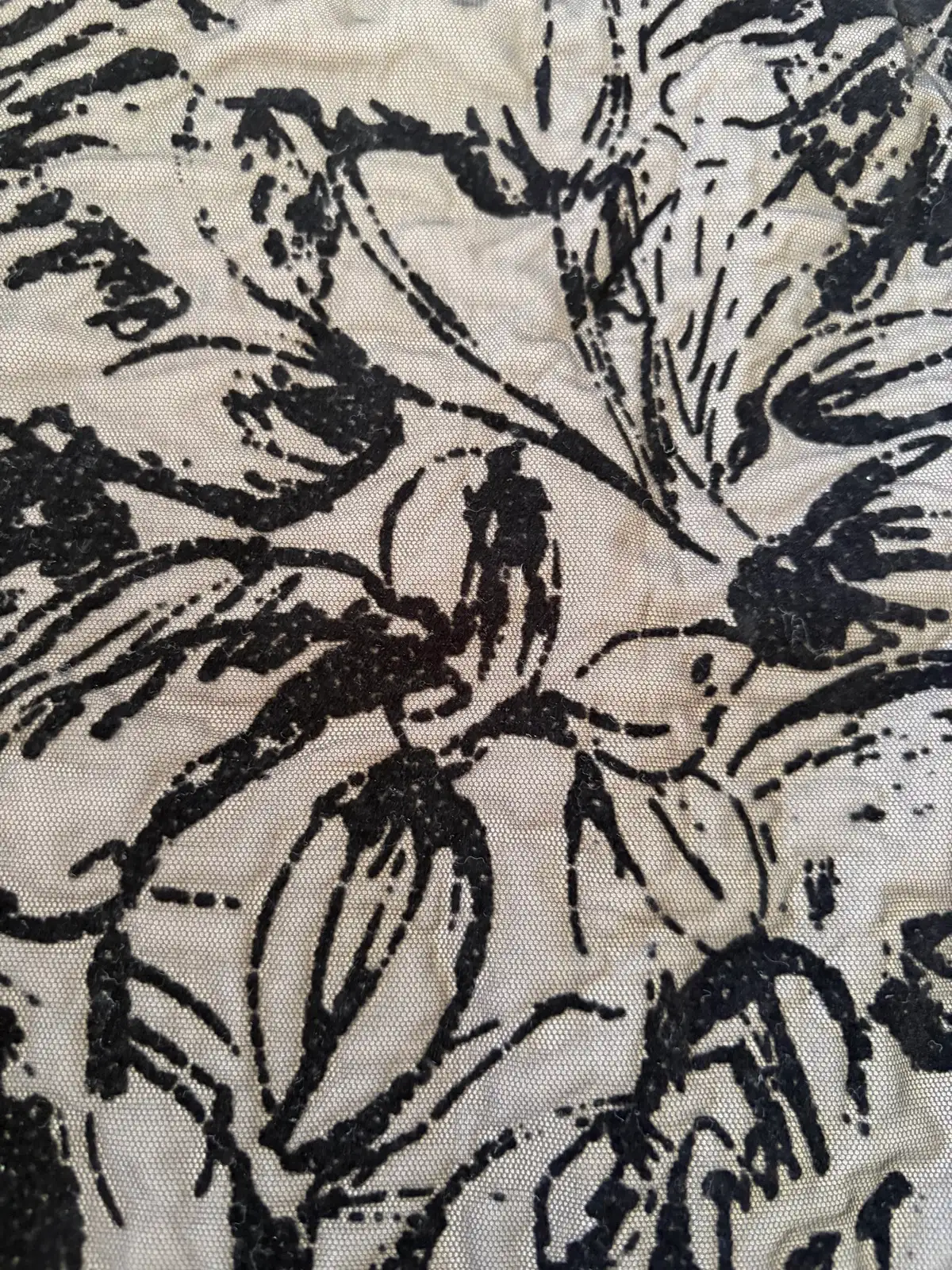 Jacqui E floral velvet skirt size XL – photo 2