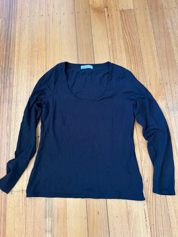 Supre long sleeve scoop neck top size 2XL