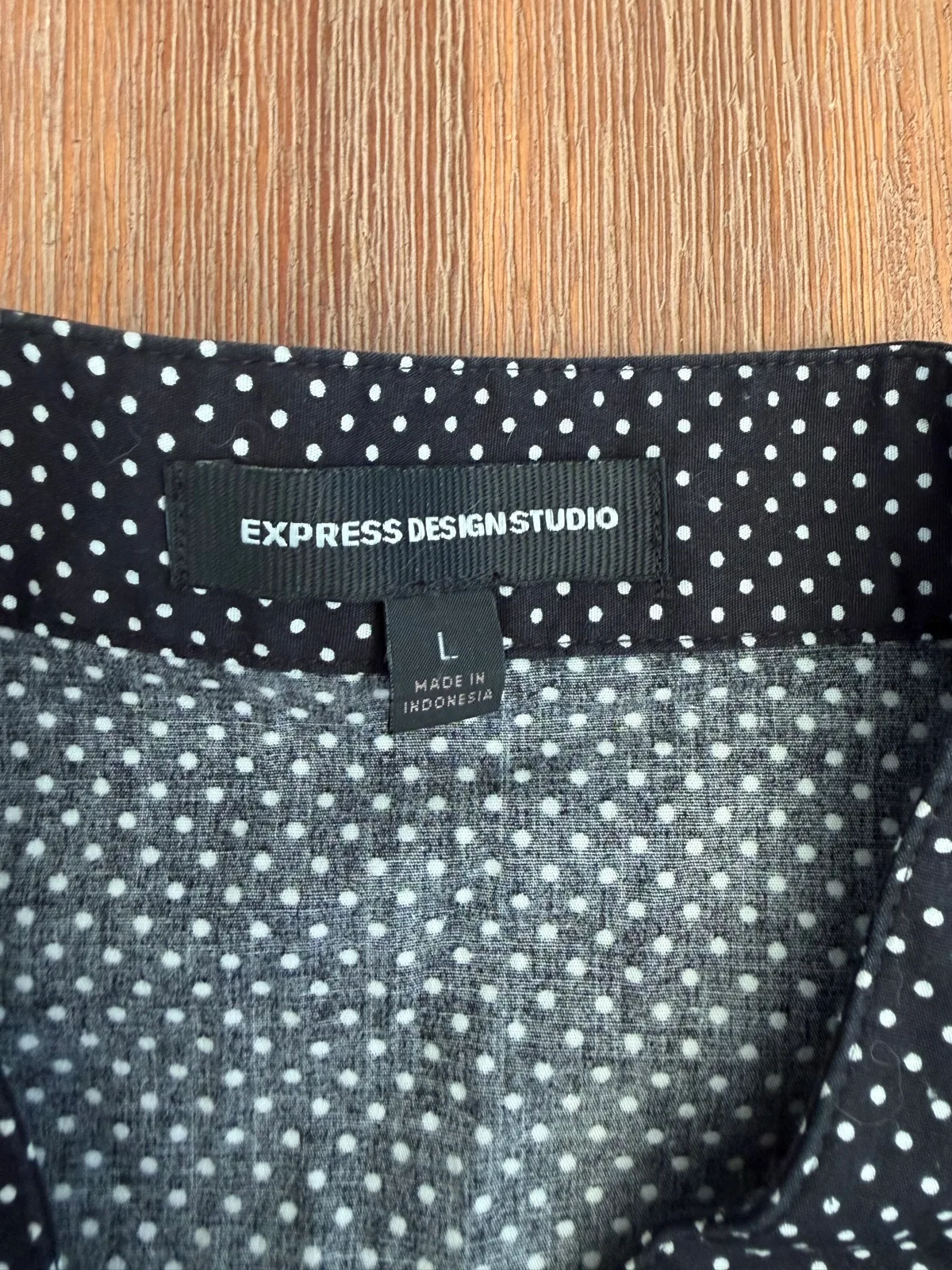Express design studio sleeveless blouse size L – photo 2
