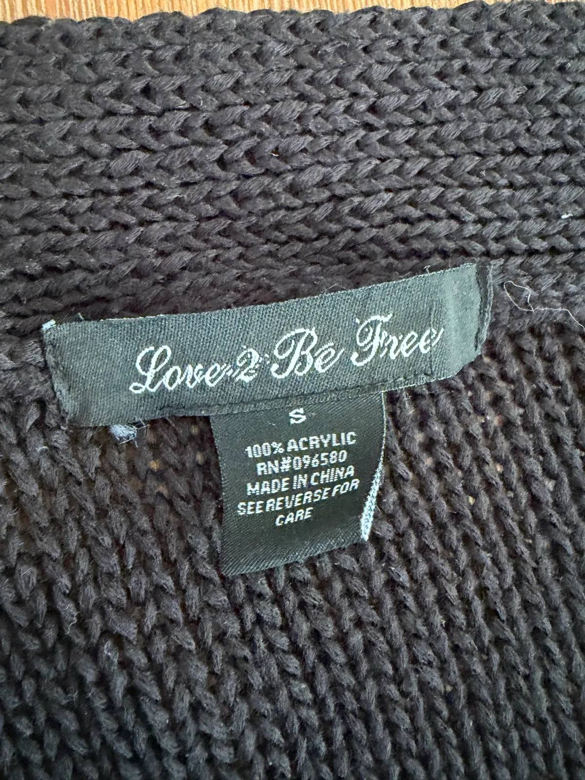Love to be free open knit cardigan size s — photo 2
