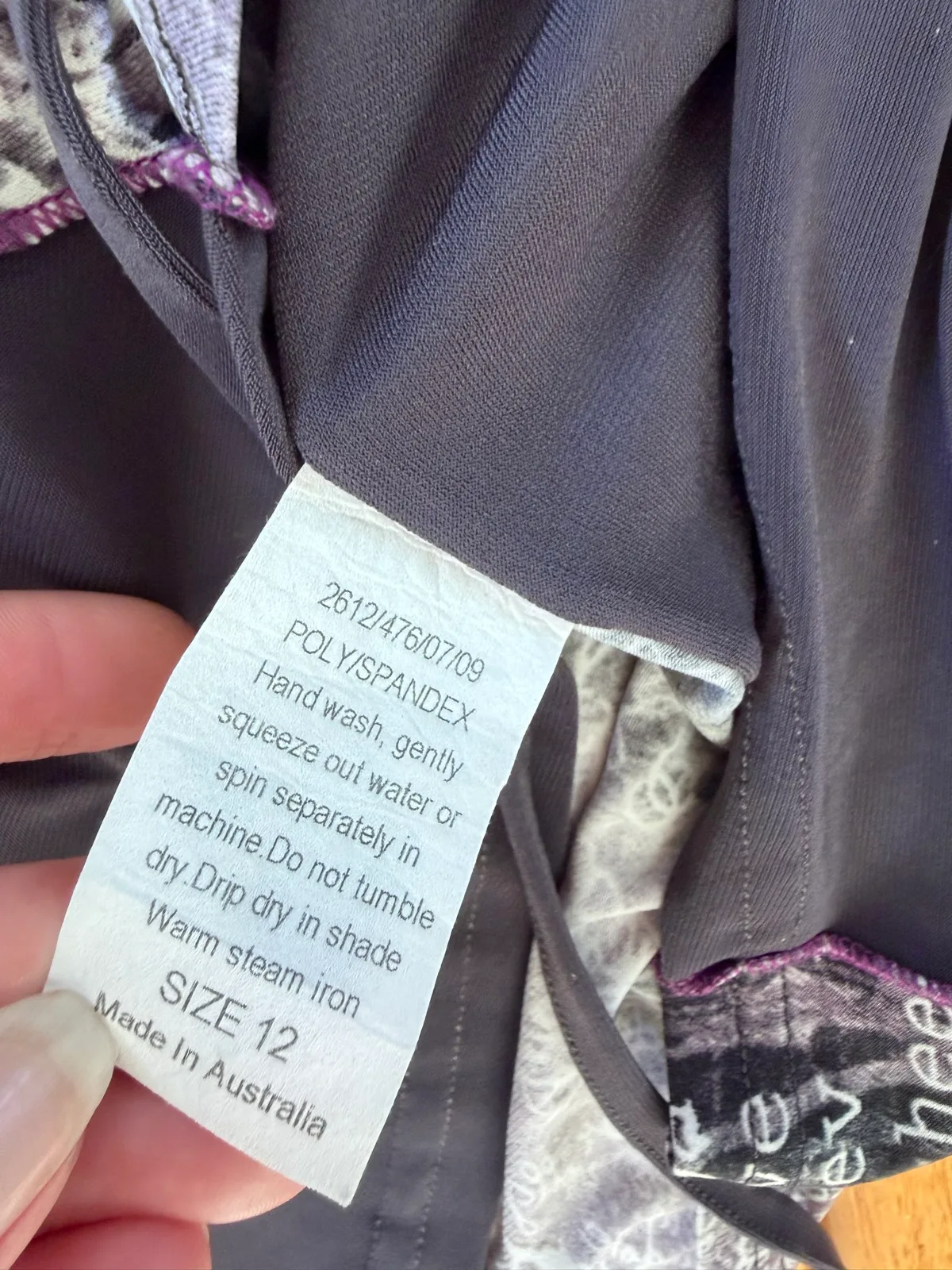 Motto long sleeved mixed media tunic size 12 – photo 3