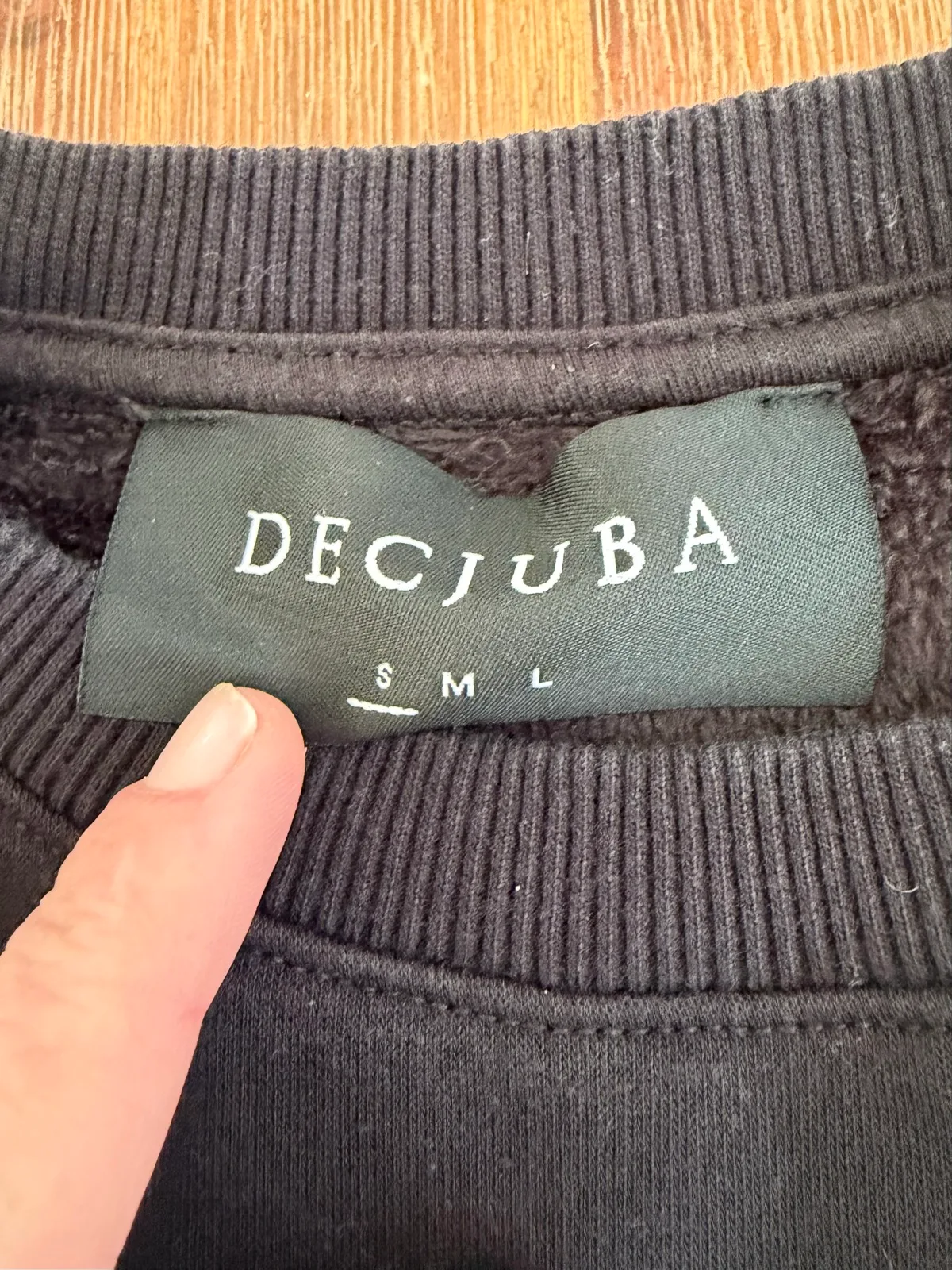 Decjuba crew neck sweatshirt with padded shoulders size  s – photo 2