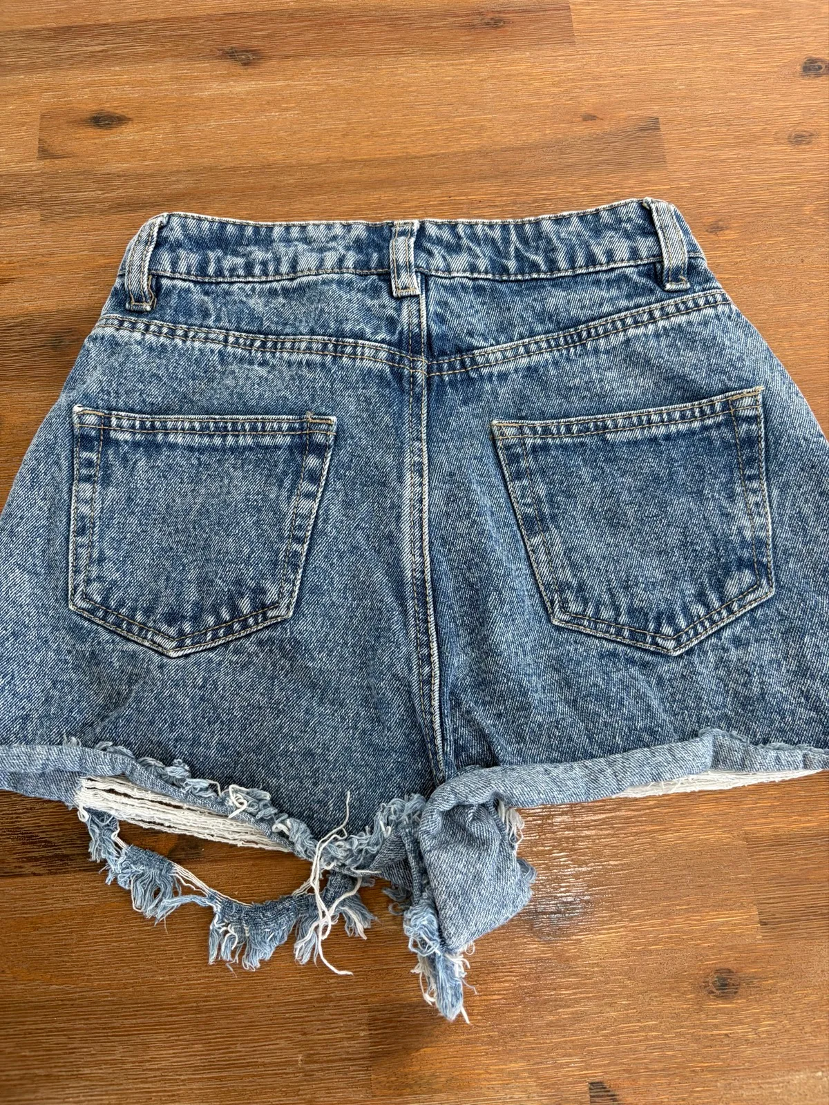 Jay jays Riley high rise shorts size 6 — photo 3