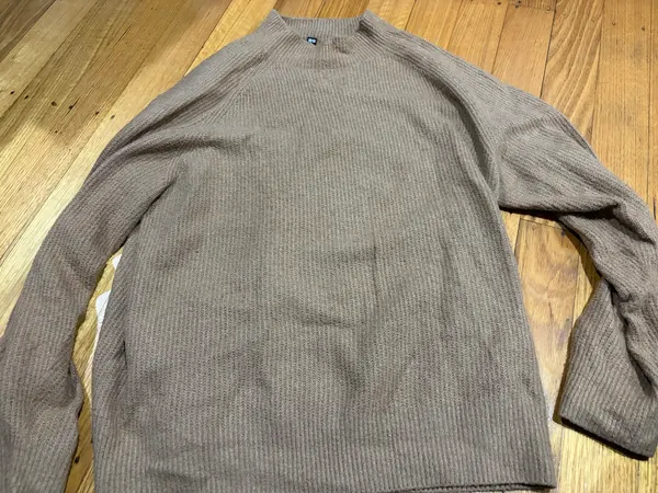 Uniqlo mock neck sweater size xl