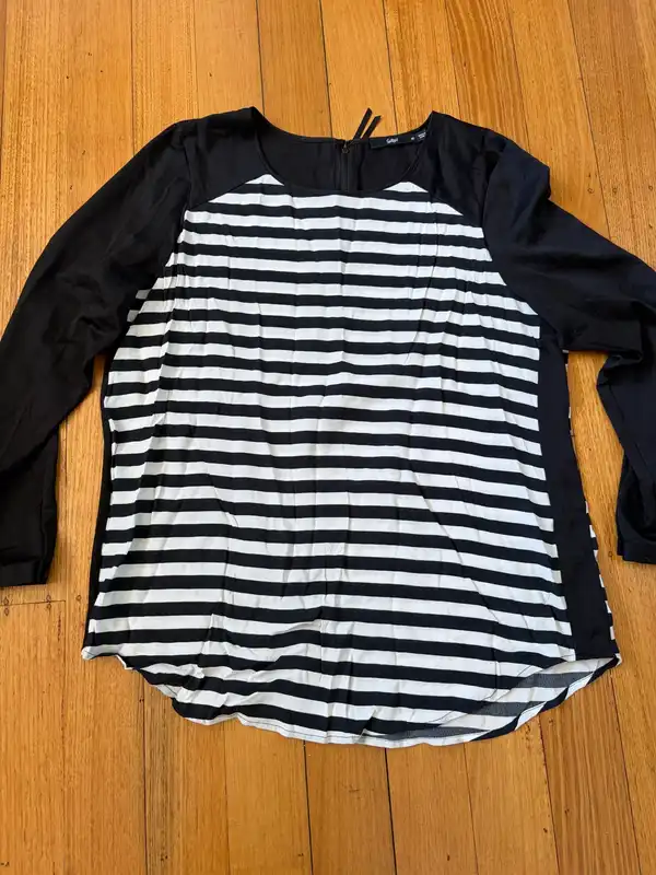 Sportsgirl striped long sleeve top size 16