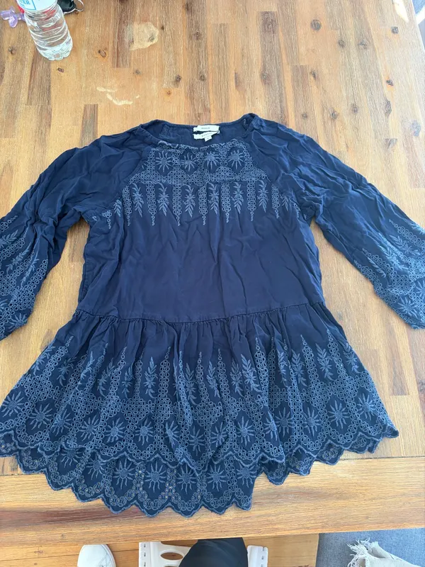 Poetry long sleeve blouse size 6