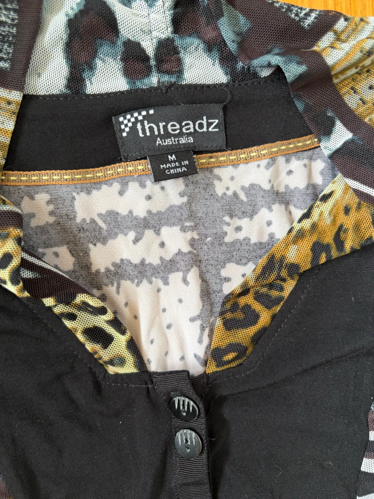 Threadz mixed print long sleeve top size m – photo 2