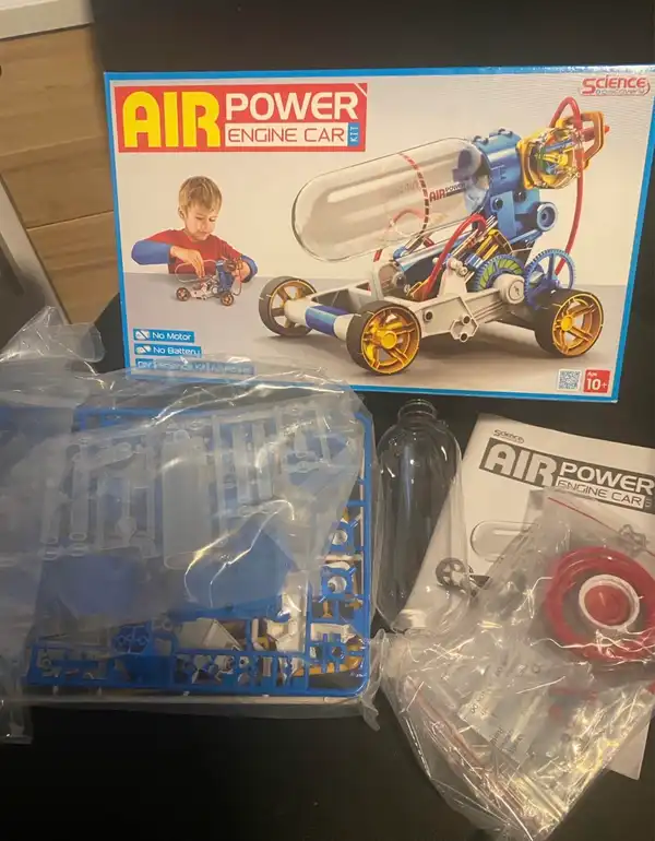 Science Discovery Air Power Engine Car