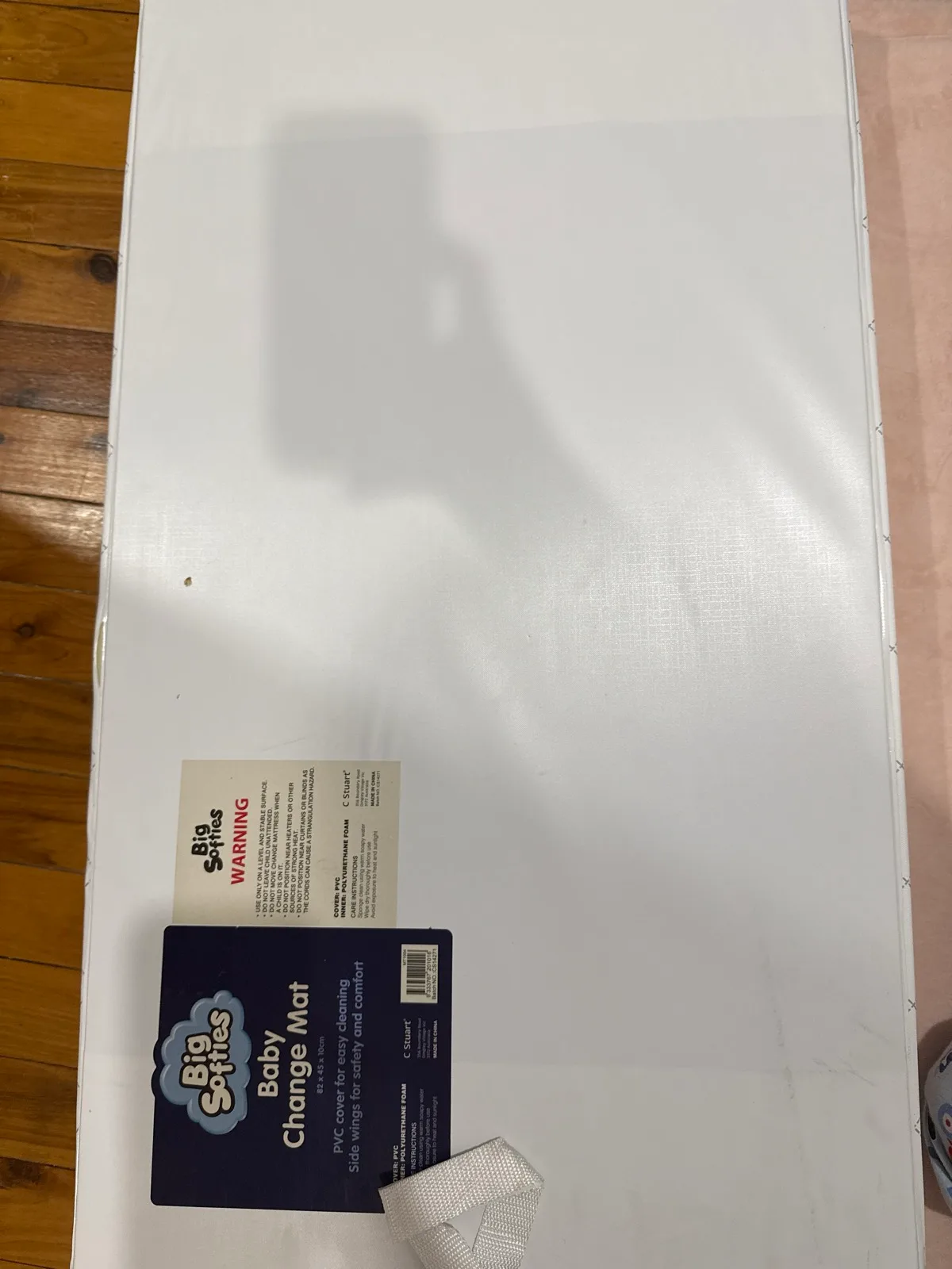 Baby change mat — photo 2