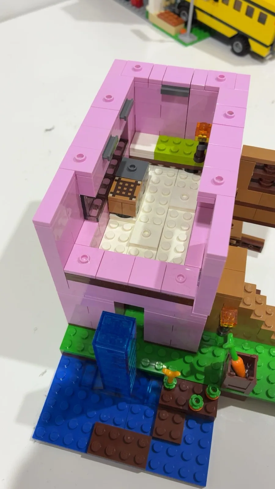 Minecraft Pig House Lego set 21170 – photo 7