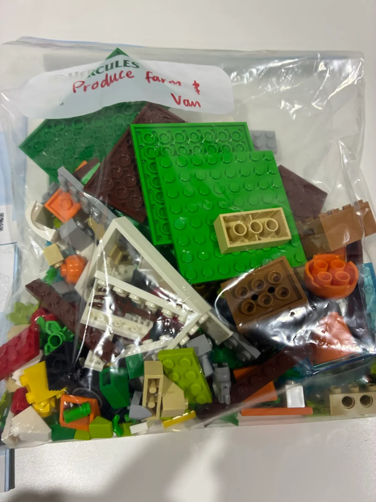LEGO city Farmers market van 60345 – photo 6