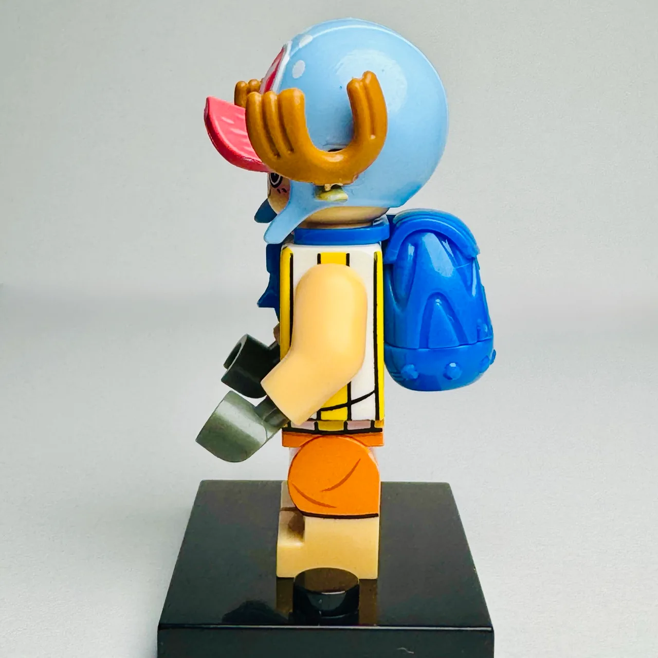Tony Tony Chopper - One Piece Custom Brick Minifigure (0561) — photo 3