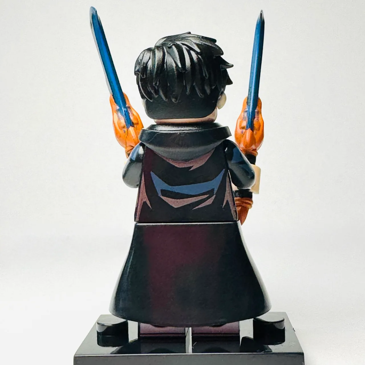 Solo Leveling - Sung Jinwoo Custom Brick Minifigure (3021) – photo 3