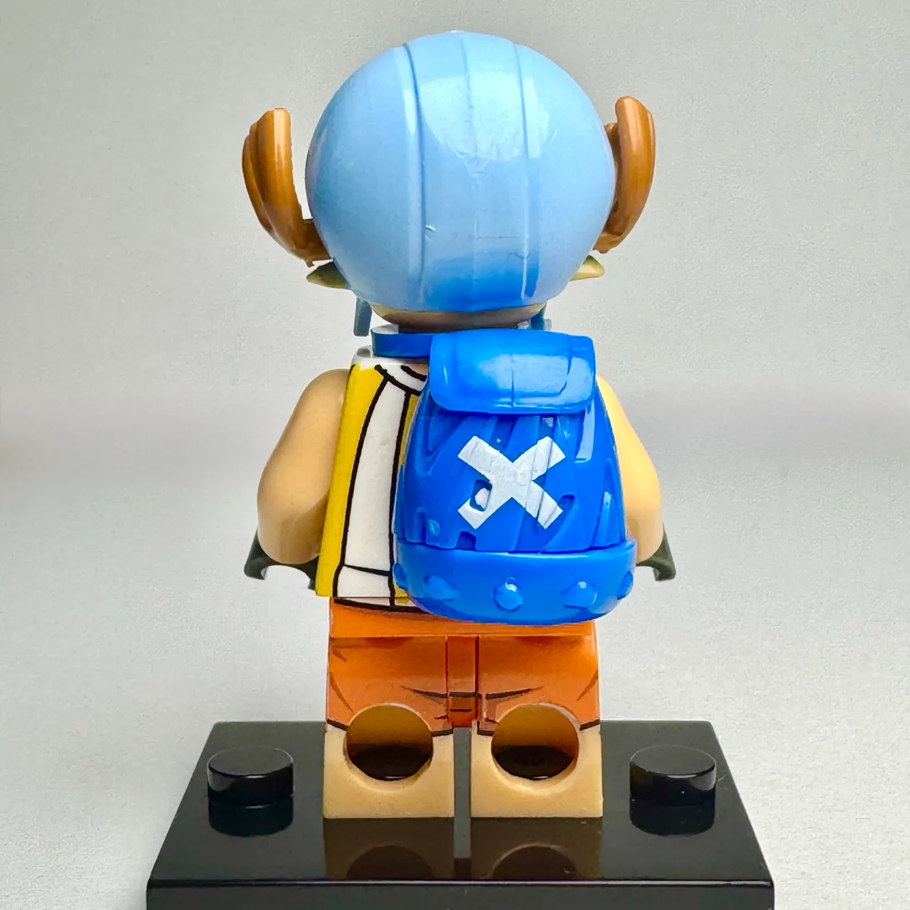 Tony Tony Chopper - One Piece Custom Brick Minifigure (0561) — photo 2