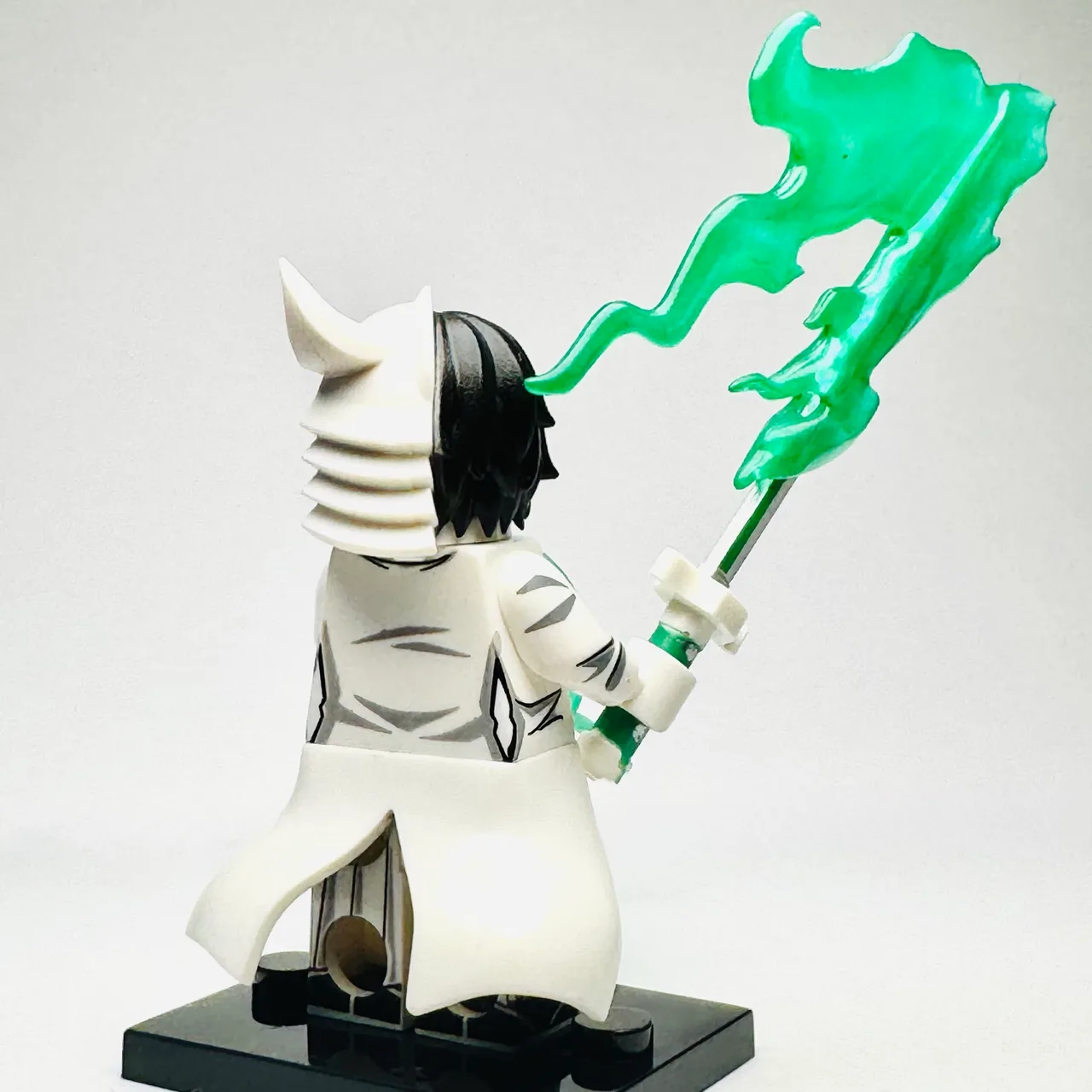 Bleach Anime - Ulquiorra Cifer Custom Brick Minifigure – photo 3